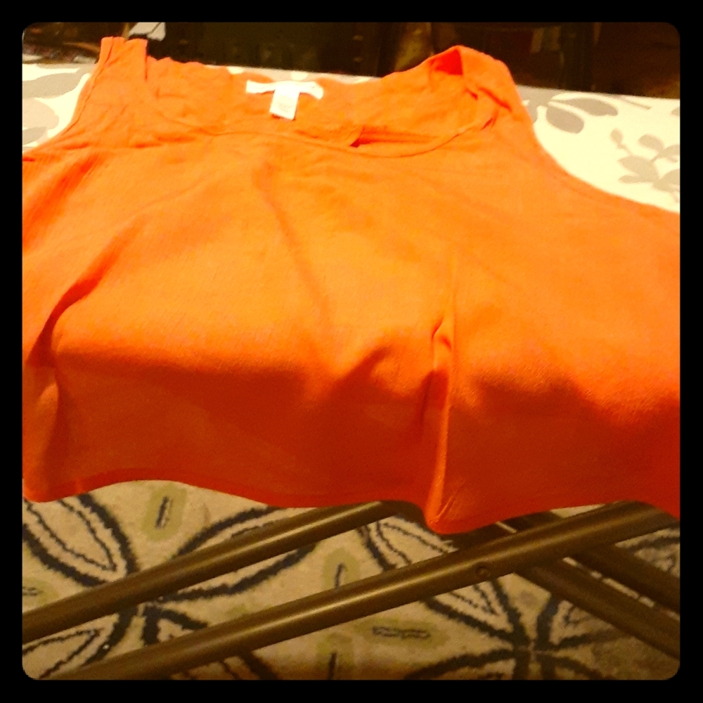 A crop top